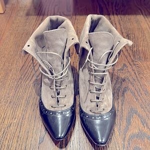 Marc by Marc Jacobs vintage leather booties (black and grey) size W 38 (US 7)